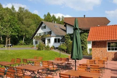 Altes Forsthaus Goseplack Hotel Hardegsen Buitenkant foto