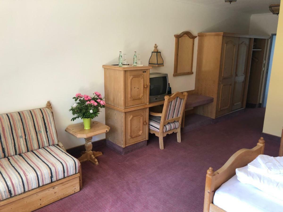 Altes Forsthaus Goseplack Hotel Hardegsen Buitenkant foto